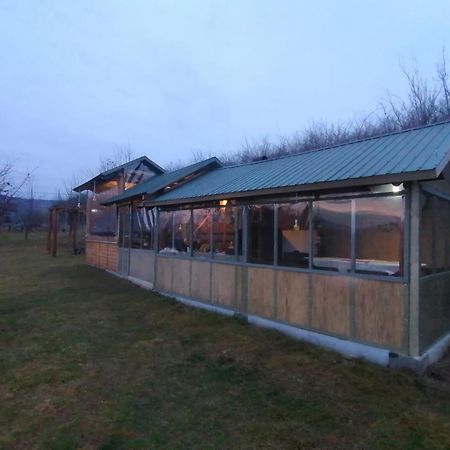 Natura Chalets براد المظهر الخارجي الصورة